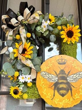 Sunflower & Bee Spring Wreath with Floral Bow
